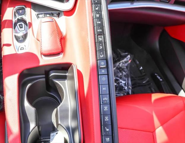 2024 Chevrolet Corvette Stingray RWD Convertible 2LT