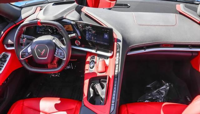 2024 Chevrolet Corvette Stingray RWD Convertible 2LT