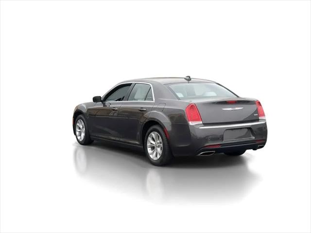 2023 Chrysler 300 Touring