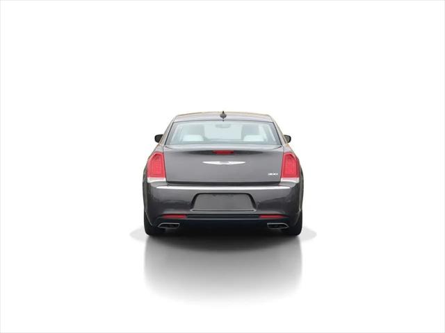 2023 Chrysler 300 Touring