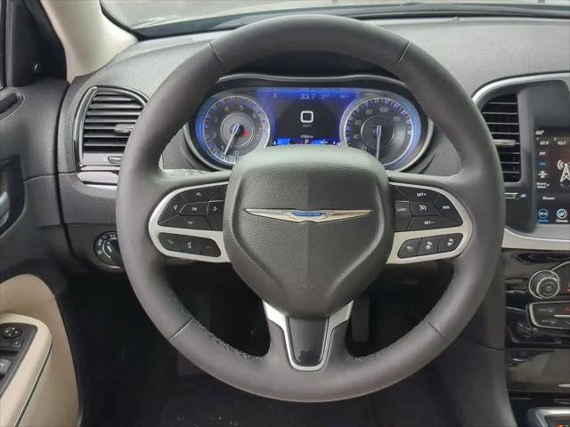 2023 Chrysler 300 Touring