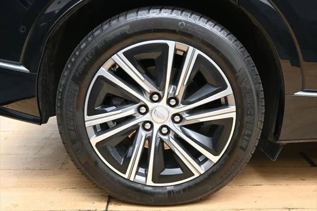 2024 Cadillac iQ Luxury w/1SC