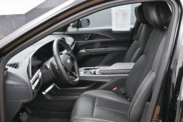 2024 Cadillac iQ Luxury w/1SC