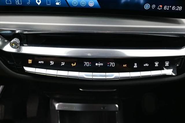 2024 Cadillac iQ Luxury w/1SC