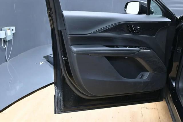 2024 Cadillac iQ Luxury w/1SC