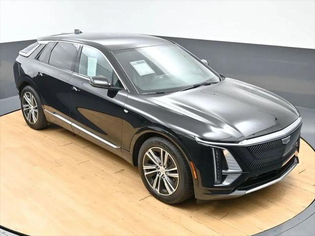2024 Cadillac iQ Luxury w/1SC