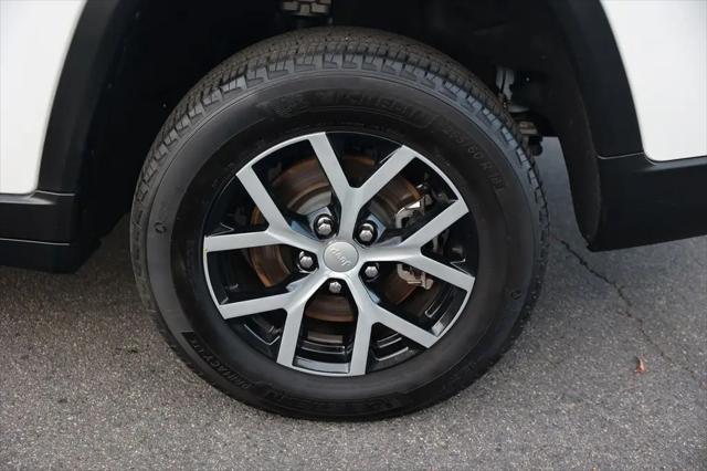 2023 Jeep Grand Cherokee L Limited 4x2