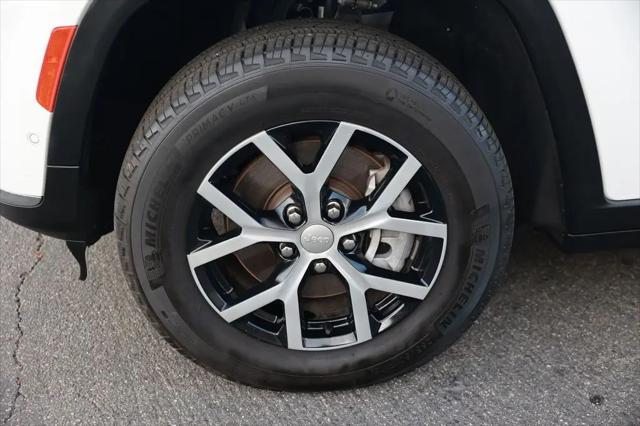 2023 Jeep Grand Cherokee L Limited 4x2