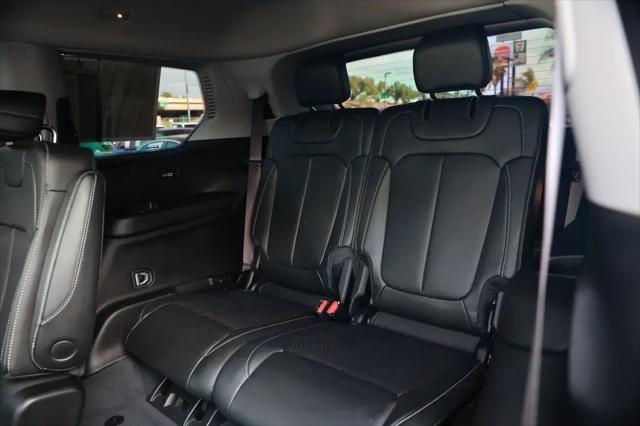 2023 Jeep Grand Cherokee L Limited 4x2