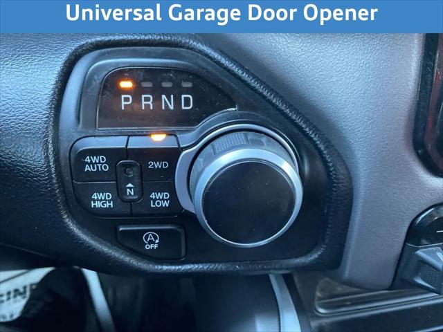 2022 Ram 1500 Big Horn Crew Cab 4x4 5'7" Box