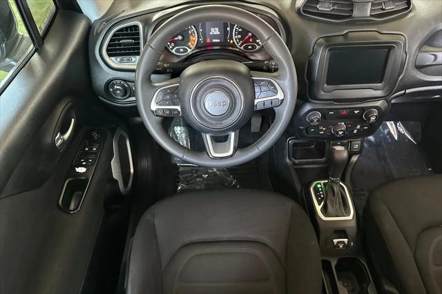 2018 Jeep Renegade Latitude FWD