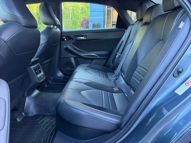 2019 Toyota Avalon Hybrid XSE