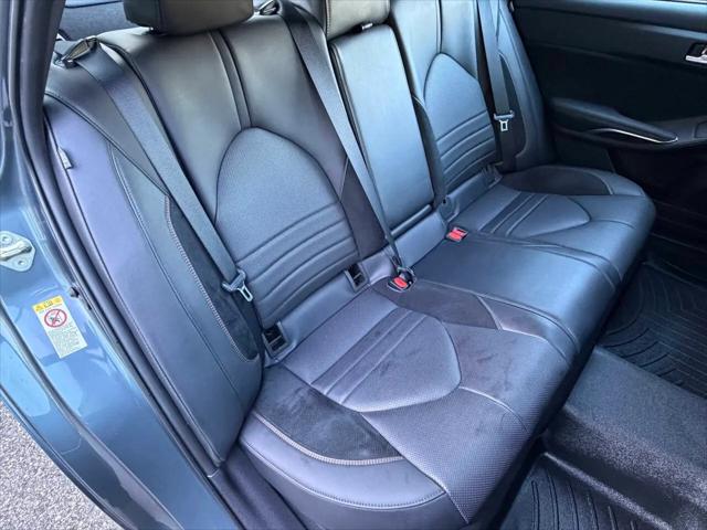 2019 Toyota Avalon Hybrid XSE