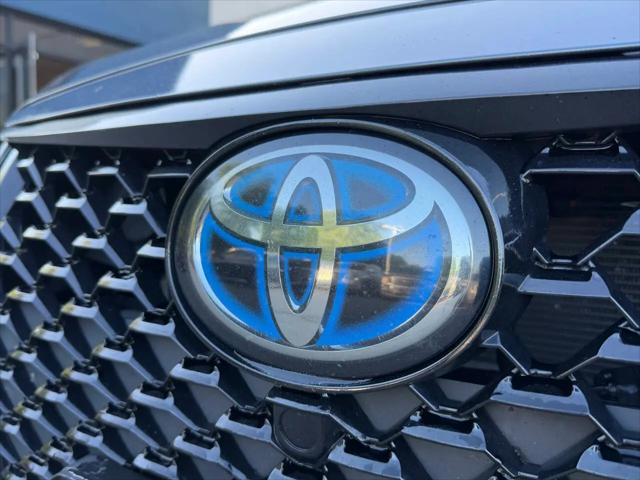 2019 Toyota Avalon Hybrid XSE