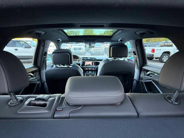 2020 Audi Q3 Premium Plus 45 TFSI S line quattro Tiptronic