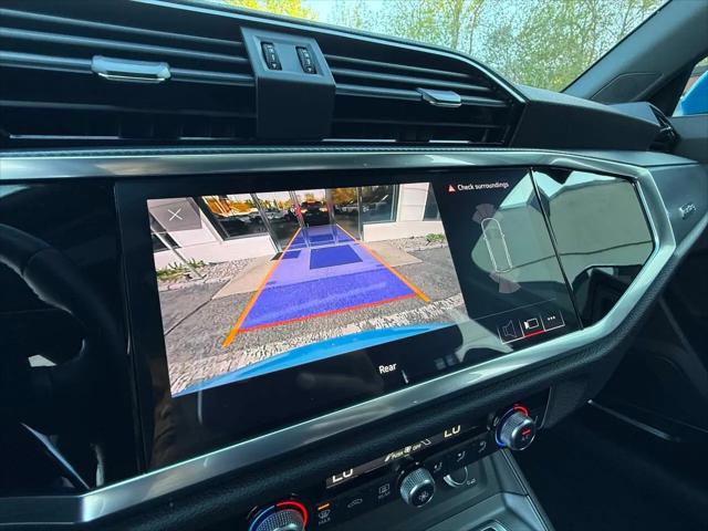 2020 Audi Q3 Premium Plus 45 TFSI S line quattro Tiptronic