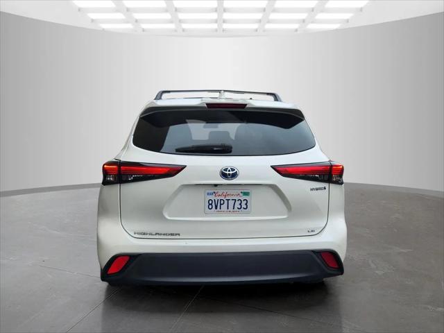 2021 Toyota Highlander Hybrid LE