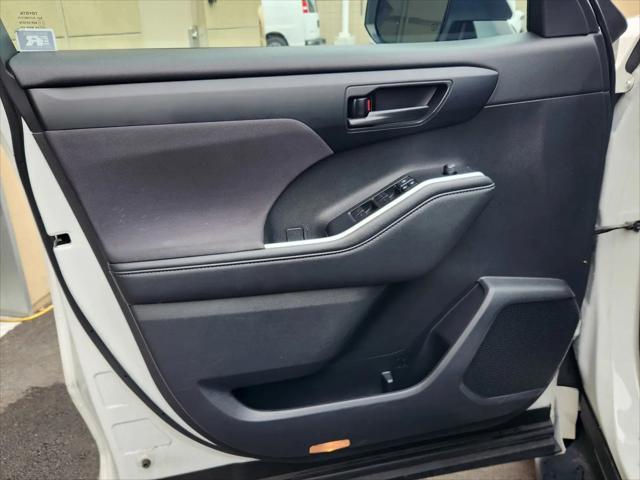 2021 Toyota Highlander Hybrid LE
