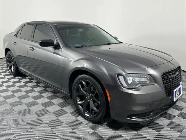 2021 Chrysler 300 Touring