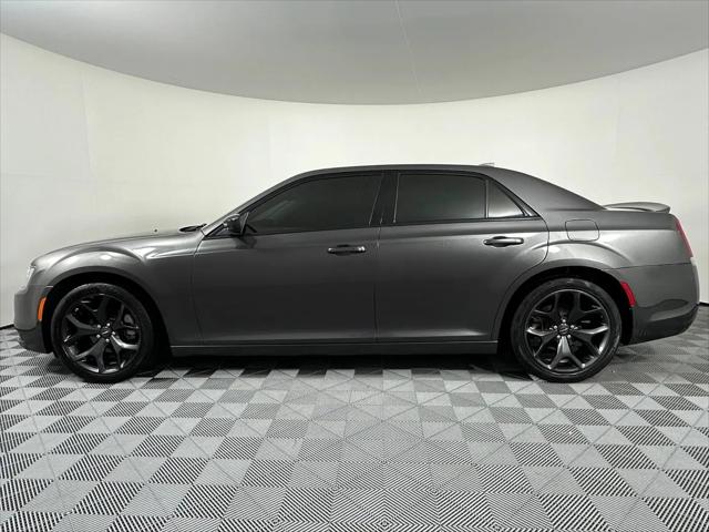 2021 Chrysler 300 Touring