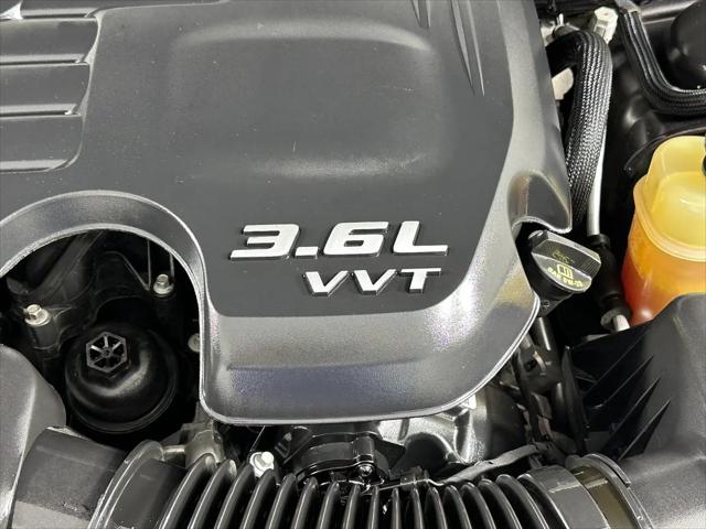2021 Chrysler 300 Touring