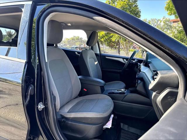2021 Ford Escape SE Hybrid