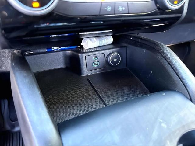 2021 Ford Escape SE Hybrid