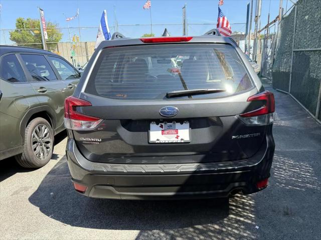 2023 Subaru Forester Base