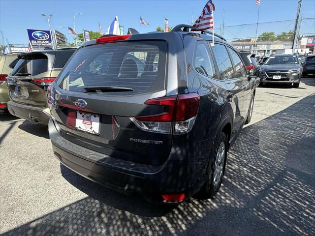 2023 Subaru Forester Base