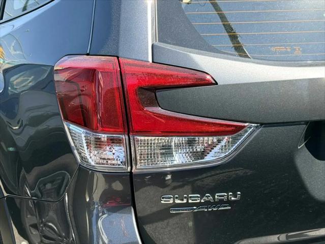 2023 Subaru Forester Base