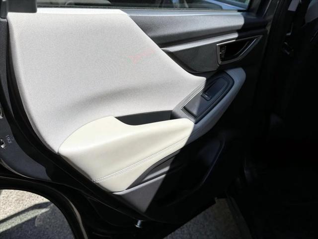 2023 Subaru Forester Base