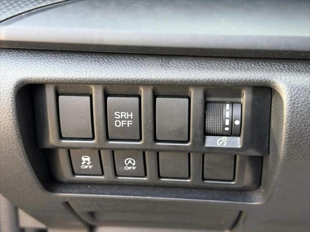 2023 Subaru Forester Base