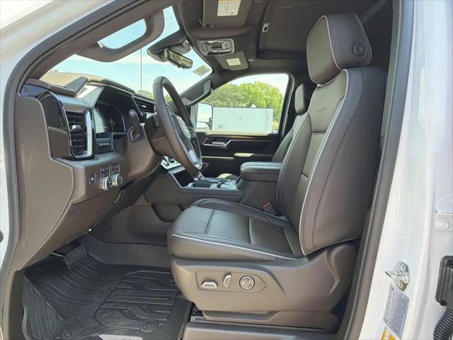 2026 GMC Sierra 2500HD Crew Cab, Standard Bed, Denali, 4WD