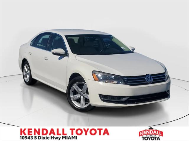 2012 Volkswagen Passat 2.5L SE for sale in Miami, FL