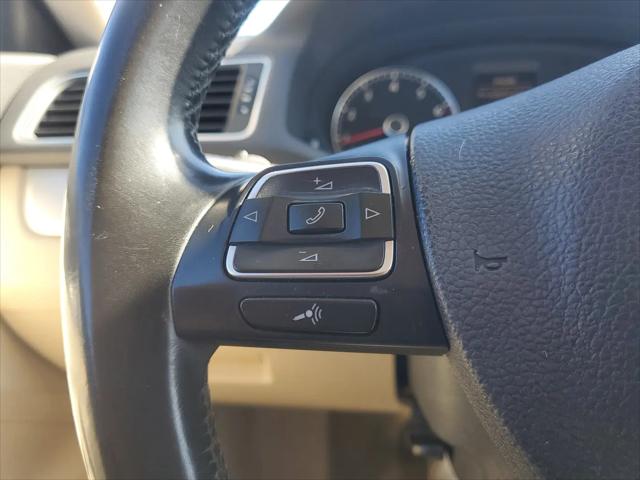 2012 Volkswagen Passat 2.5L SE