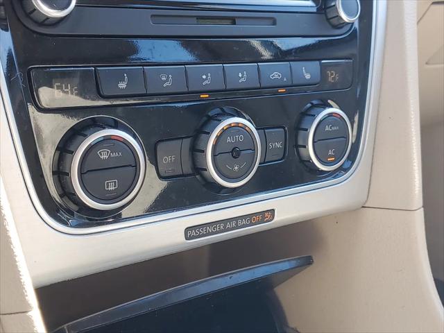 2012 Volkswagen Passat 2.5L SE