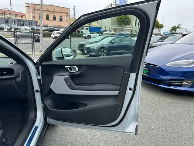 2023 Polestar 2 Long Range Dual Motor Performance