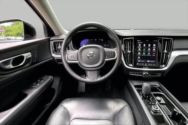 2024 Volvo S60 B5 Core Dark Theme