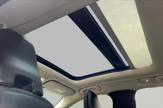 2024 Volvo S60 B5 Core Dark Theme
