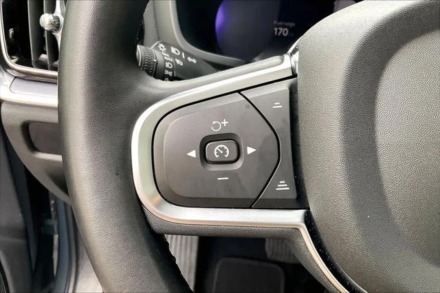 2024 Volvo S60 B5 Core Dark Theme