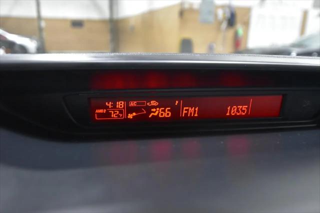 2014 Mazda Mazda5 Sport