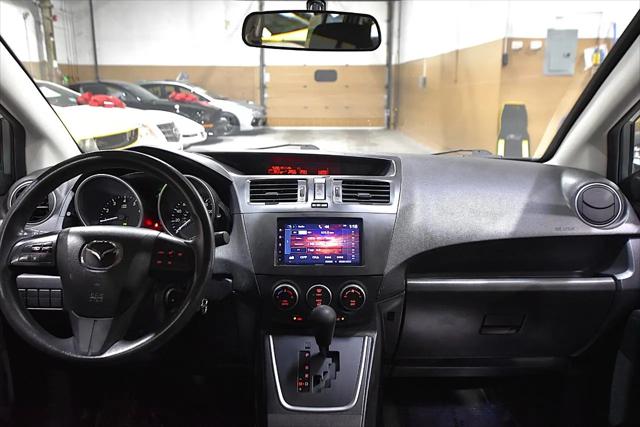 2014 Mazda Mazda5 Sport