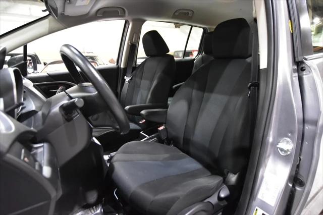 2014 Mazda Mazda5 Sport