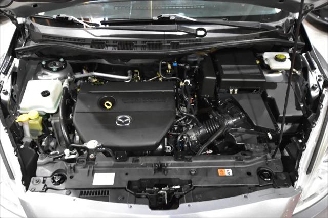 2014 Mazda Mazda5 Sport