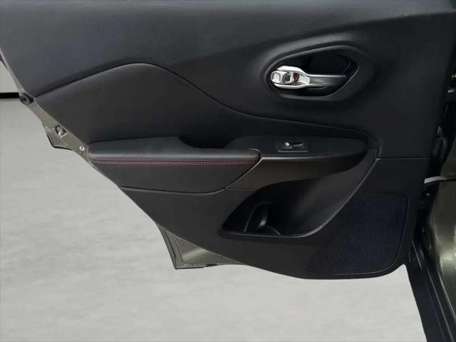 2021 Jeep Cherokee Trailhawk Elite