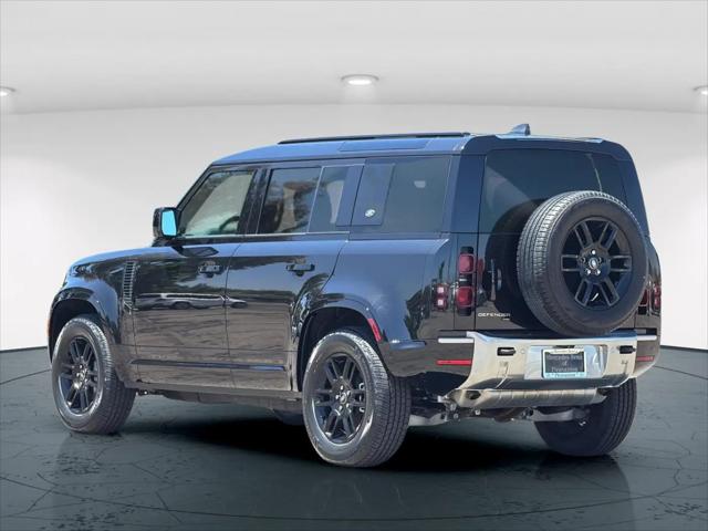 2023 Land Rover Defender 110 SE