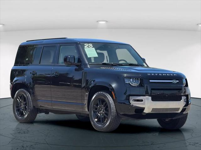 2023 Land Rover Defender 110 SE