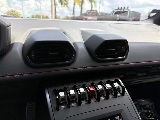 2021 Lamborghini Huracan Evo Coupe