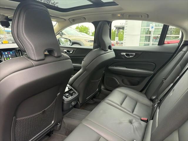 2023 Volvo S60 B5 Ultimate Bright Theme