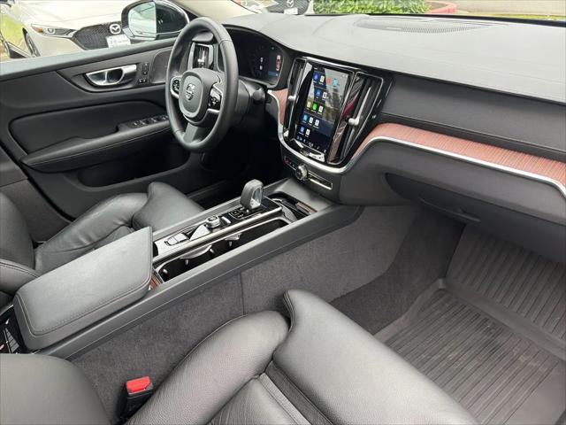 2023 Volvo S60 B5 Ultimate Bright Theme